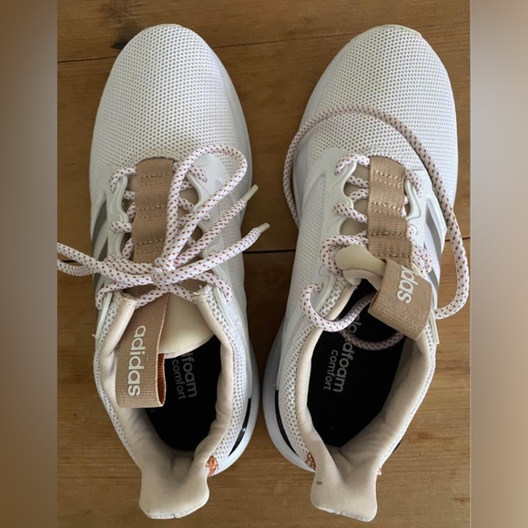 Adidas Shoes Women Size 7 - Picture 1 of 3